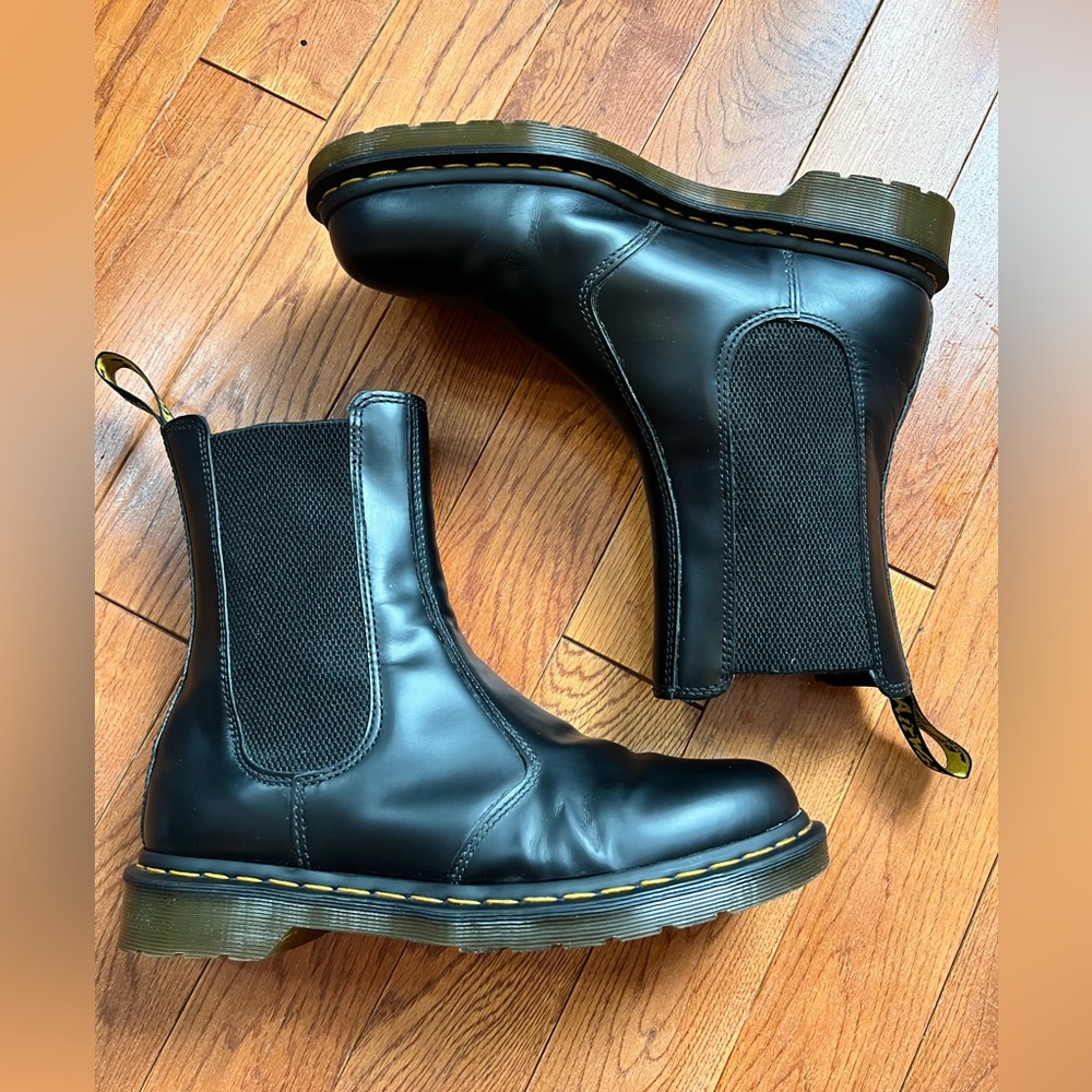 Doc Marten Chelsea Boot High